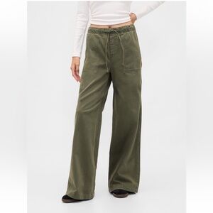 NWT - Gap Easy Baggy Pants, 100% Cotton